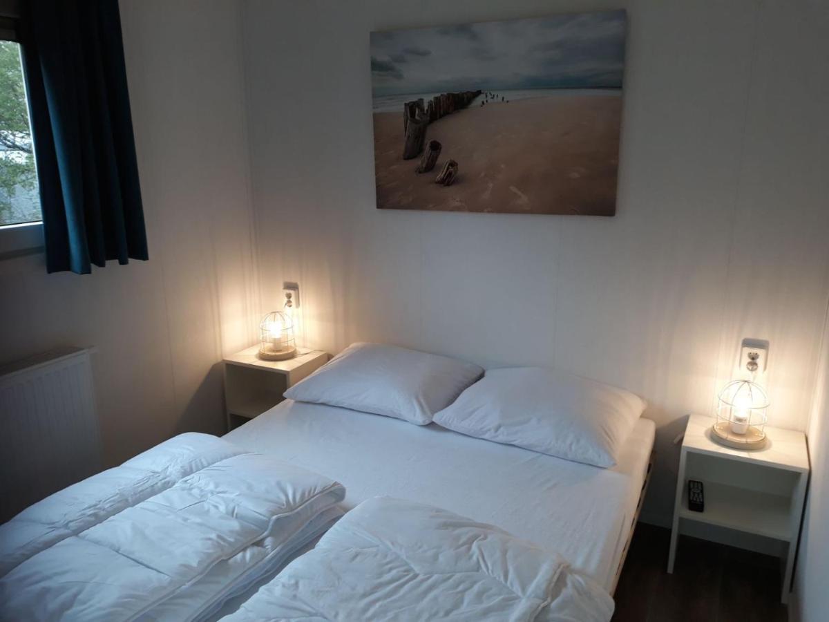 Camping De Duinhoeve Chalet Schelp Not For Companies Nieuw-Haamstede Εξωτερικό φωτογραφία