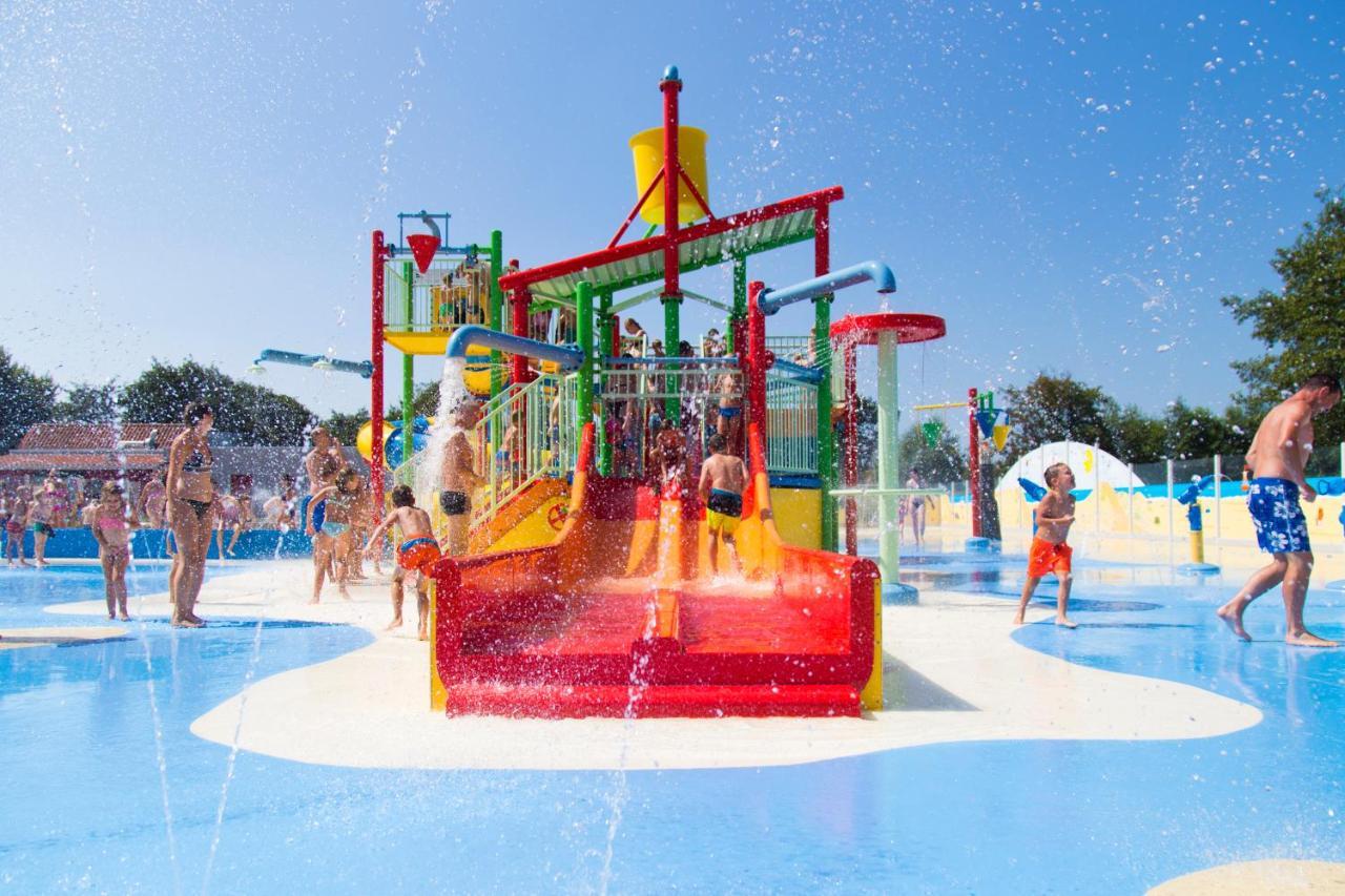 Camping De Duinhoeve Chalet Schelp Not For Companies Nieuw-Haamstede Εξωτερικό φωτογραφία